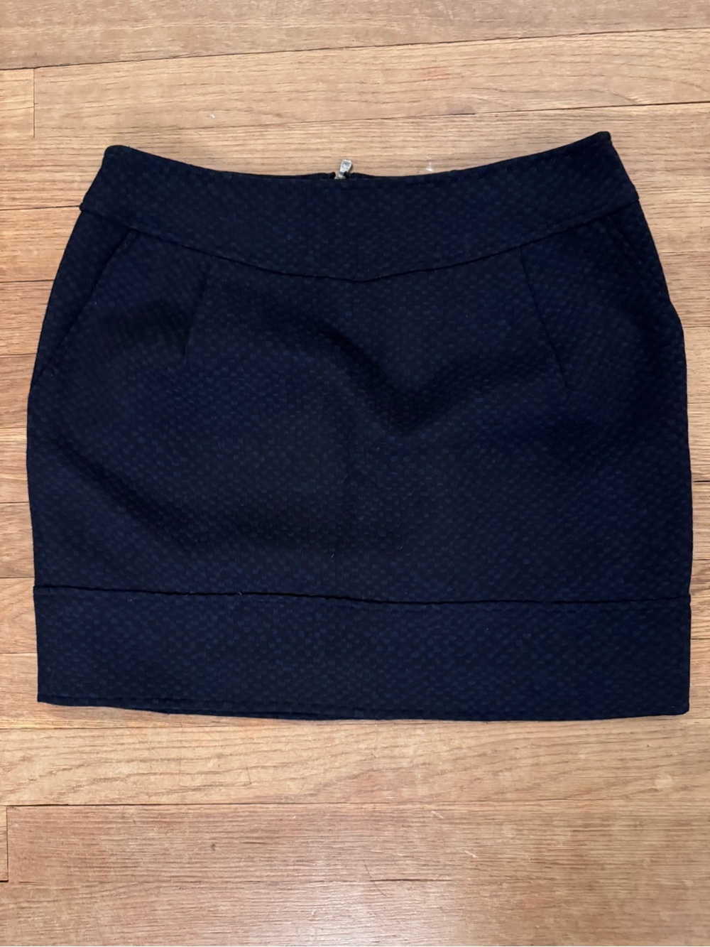 Martin + Osa Women's Black Blue Textured Mini Skirt - Size 6
 b21
